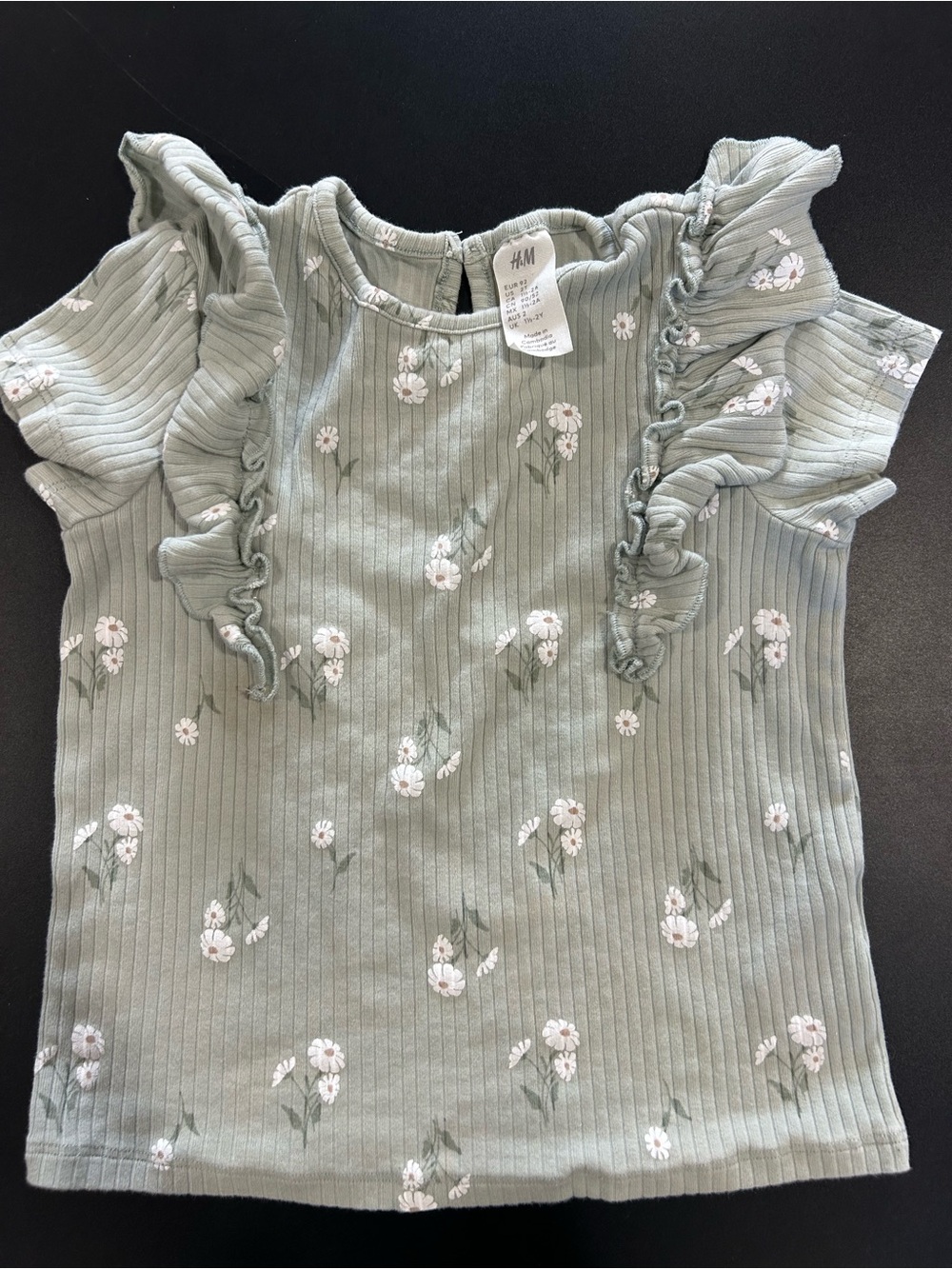 H&M Light Sage Floral Ruffle Sleeve Top